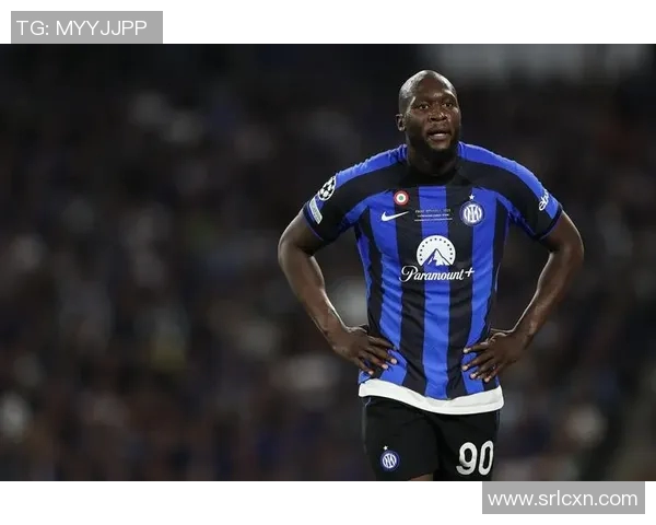 卢卡库在国际赛场的表现如何影响他的职业生涯与未来发展方向分析